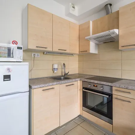 Apartment Park Blue Suite- Free Parking *