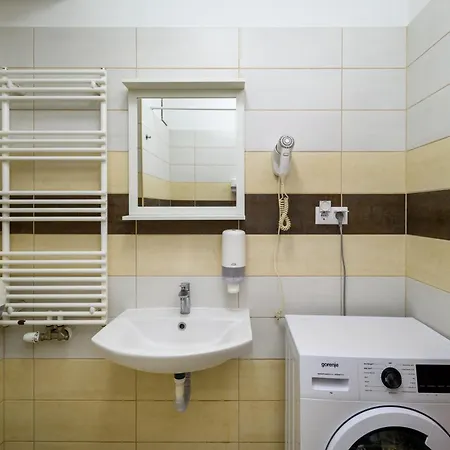 Apartment Park Blue Suite- Free Parking *