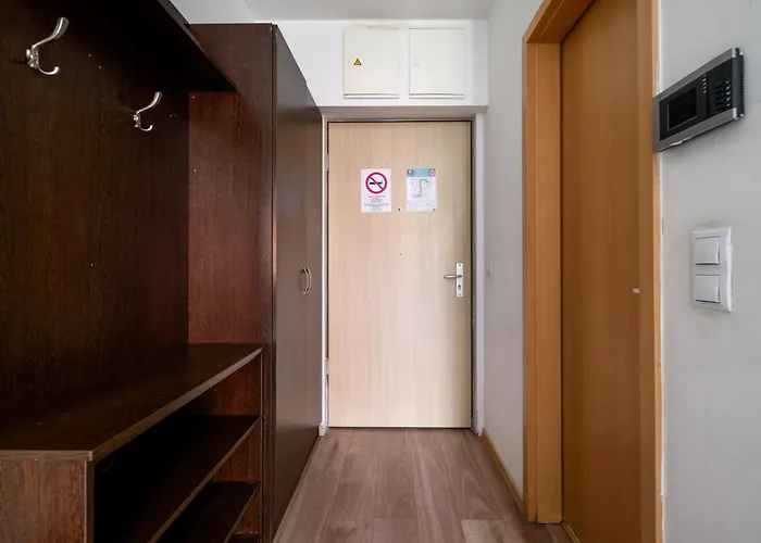 Park Blue Suite- Free Parking